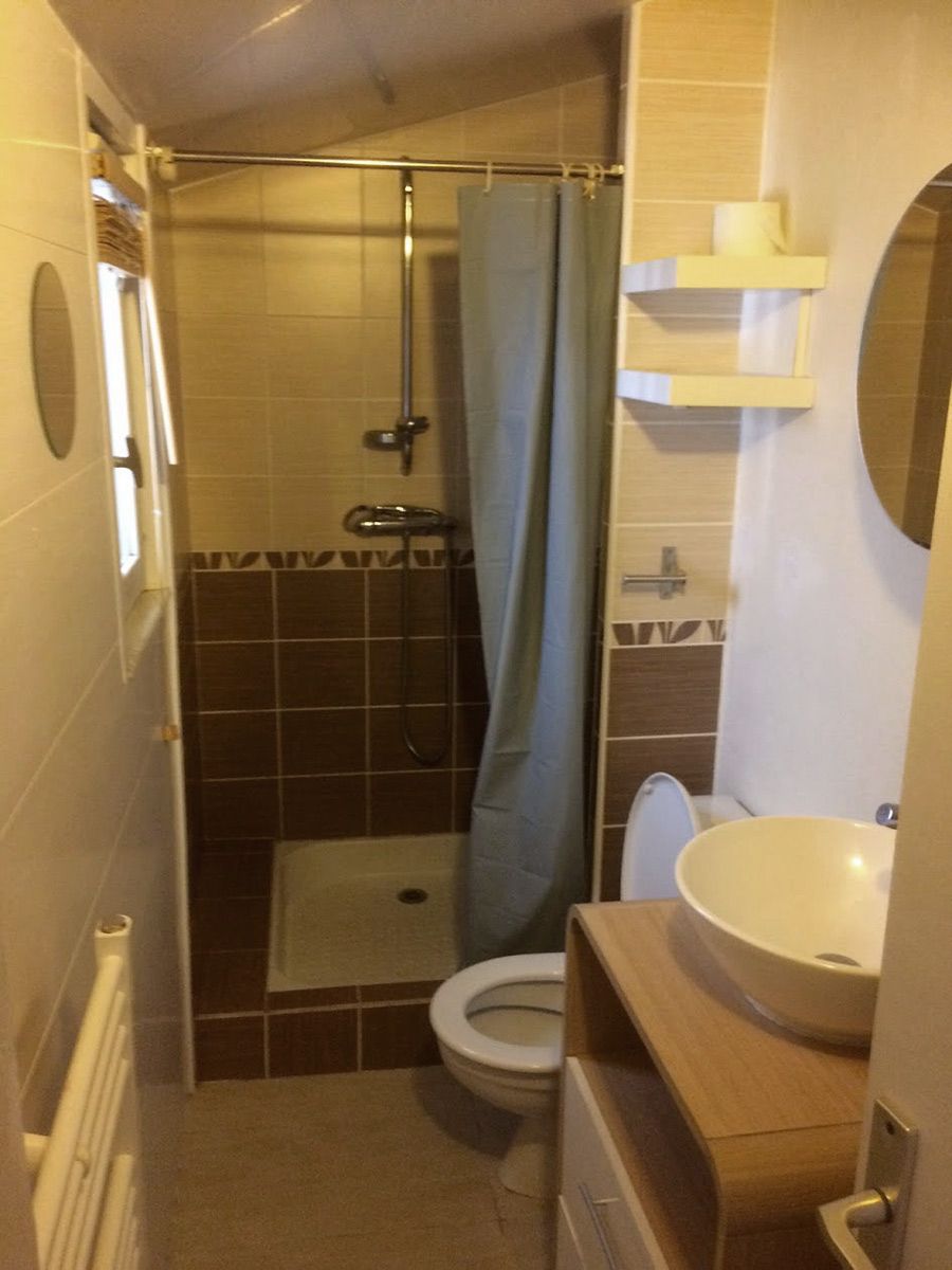 Rénovation complète d'une salle de bain dans un appartement en centre ville : après travaux