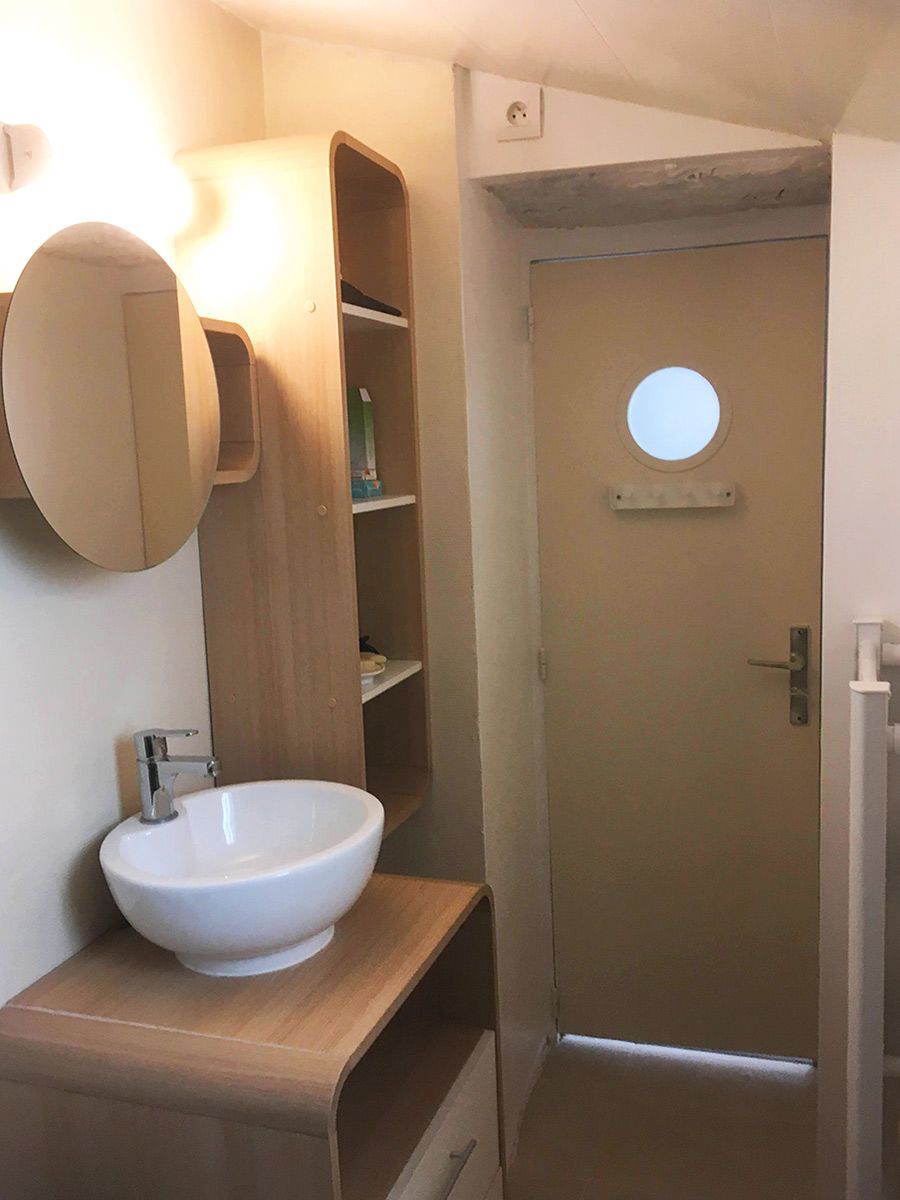 Rénovation complète d'une salle de bain dans un appartement en centre ville : après travaux