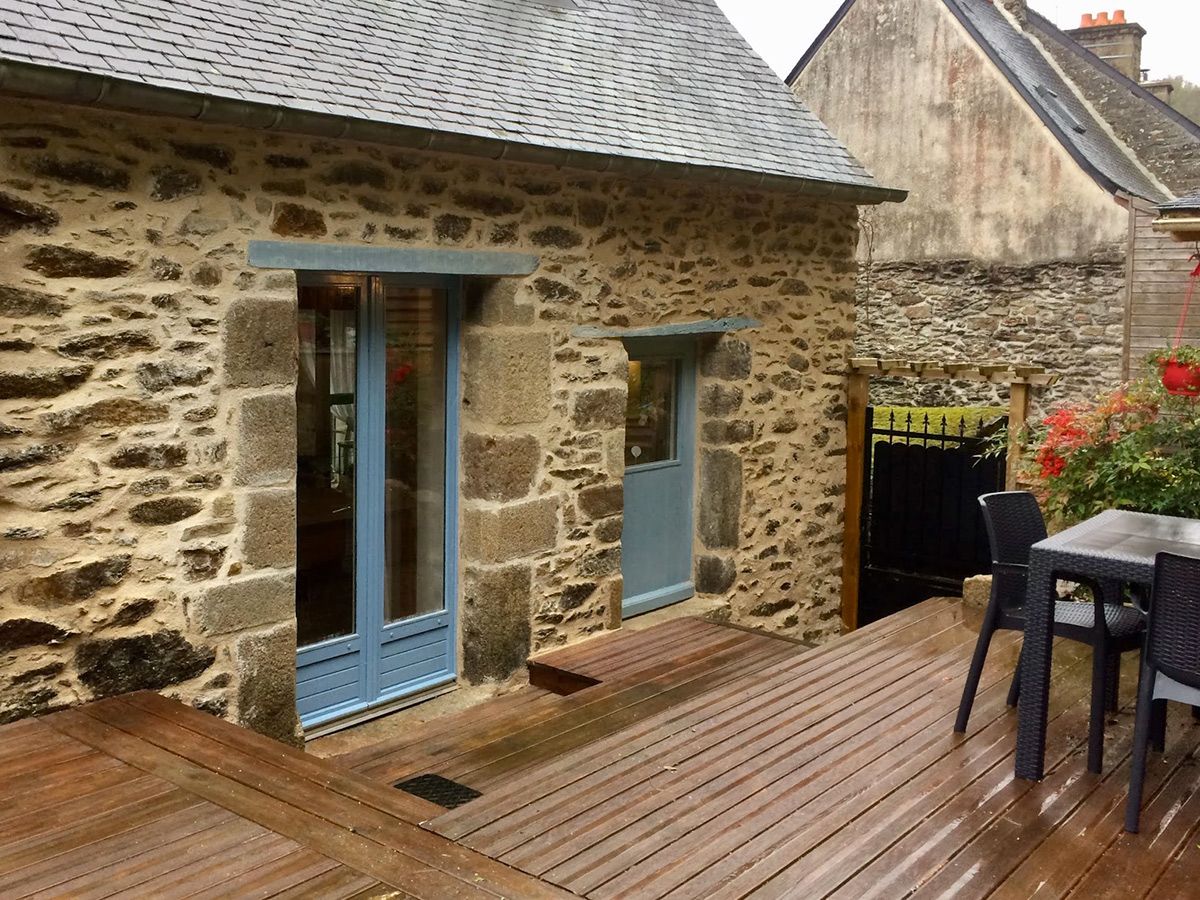 Terrasse bois de 55m² avec 2 niveaux et 1 marche d'angle