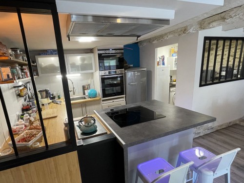 Cuisine et arrière-cuisine dans un ancienne habitation : rendu final