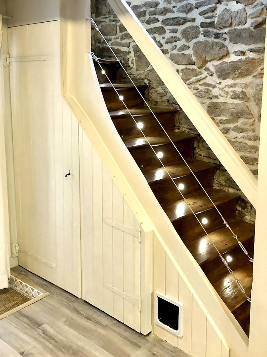 Modernisation et aménagement d'un ancien escalier : vue après